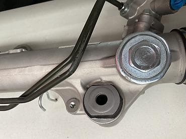 люфа: Рулевая рейка Toyota — 2