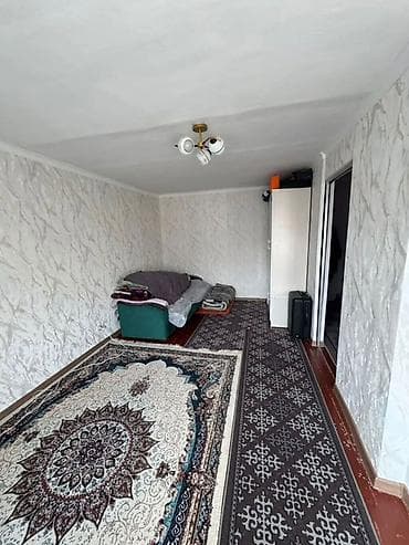 комната целиком: 1 комната, 35 м², Хрущевка, 4 этаж, Косметический ремонт — 4