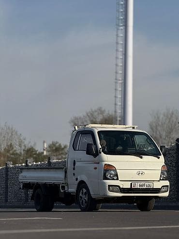 портер односкад: Легкий грузовик, Hyundai, Стандарт, 1,5 т, Б/у — 3