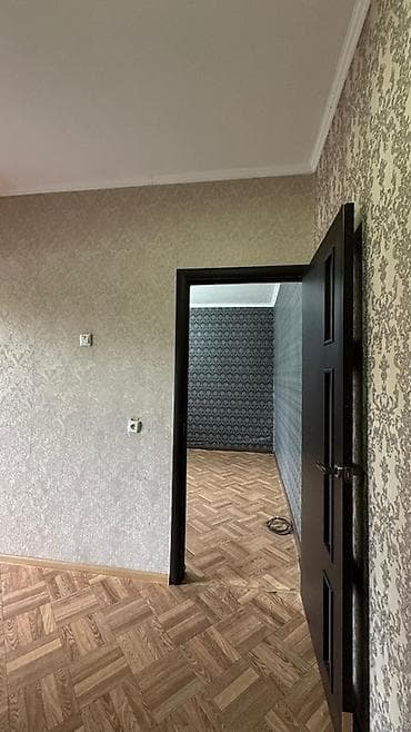 дом кирпичный: 1 комната, 34 м², 105 серия, 1 этаж, Старый ремонт — 8