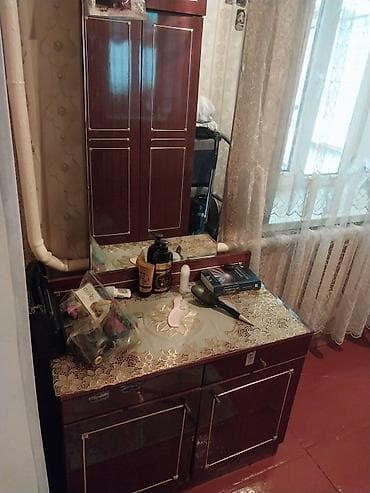бу комоды: Гарнитур для зала, Дерево, цвет - Коричневый — 2