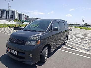 фав продажа: Toyota Voxy: 2004 г., 2 л, Автомат, Минивэн — 2