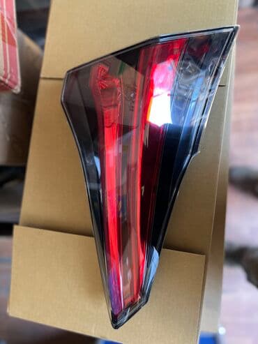 rav4: Задний правый стоп-сигнал Toyota 2016 г., Новый, Аналог — 2