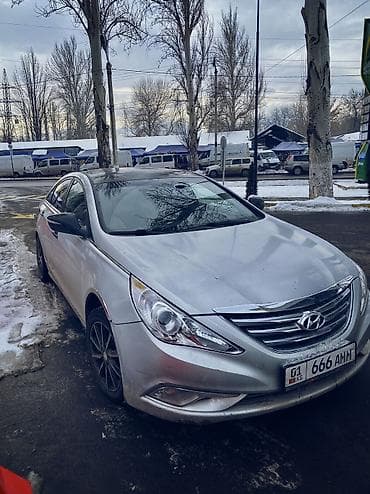san: Hyundai Sonata: 2013 г., 2 л, Типтроник, Газ, Седан — 5