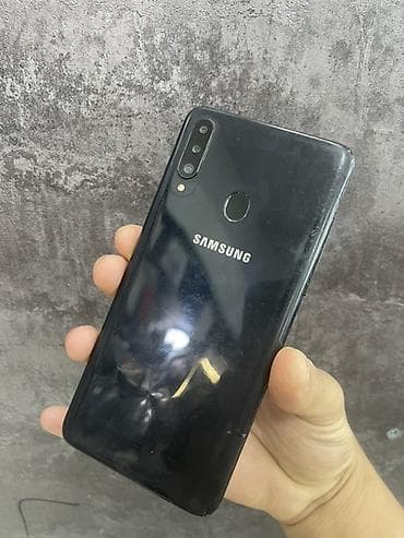 Samsung Galaxy A20s, Б/у, 32 ГБ, цвет - Черный