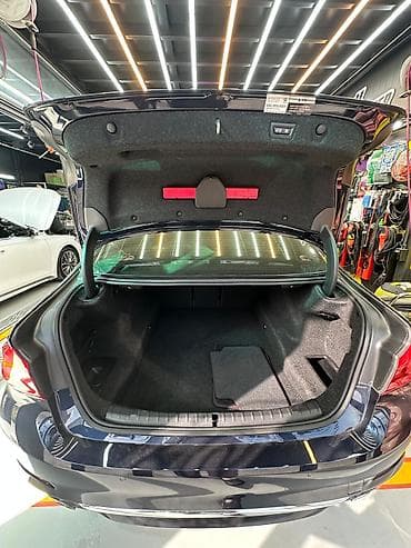 химичиска авто: BMW 5 series: 2019 г., 2 л, Автомат, Бензин, Седан — 3