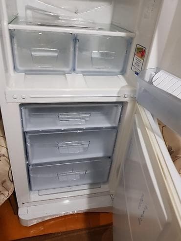 редуктор на пресс: Холодильник Indesit, Б/у, Двухкамерный, De frost (капельный) — 6