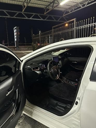 audi q 5: Toyota Corolla: 2019 г., 1.8 л, Автомат, Гибрид, Седан — 3