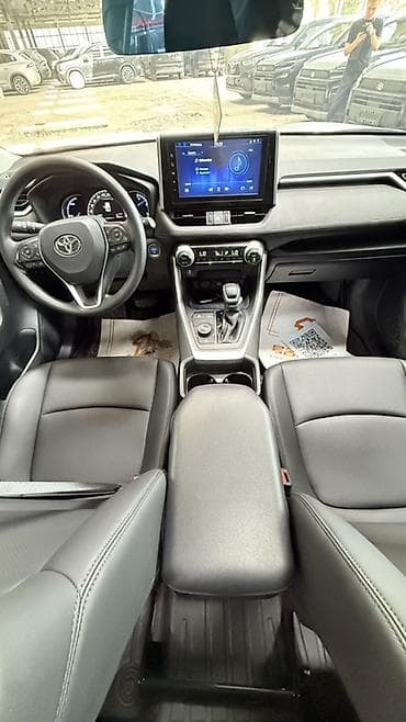 fj cruser: Toyota RAV4: 2020 г., 2.5 л, Автомат, Гибрид, Кроссовер — 6