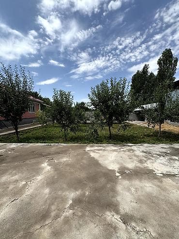 Дома: 📌В селе Беловодское срочно продаётся дом на участке 12 соток. ▪️Дом — 4