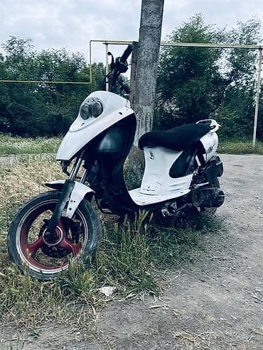 Скутер 180см³ (пластик спорт-стиля) Окончательная цена 15000 Описание at lalafo.kg Скутер 180см³ (пластик спорт-стиля) Окончательная цена 15000 Описание