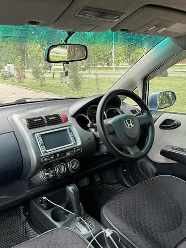 fit 2 2011: Honda Fit: 2003 г., 1.5 л, Вариатор, Бензин, Хэтчбэк — 8