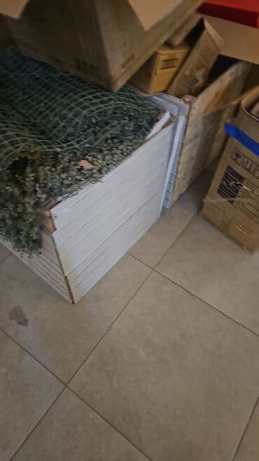 обмен на вещи: Отдам бесплатно самовывоз забирать по адресу Чынгыз Айтматов 95/1 — 2