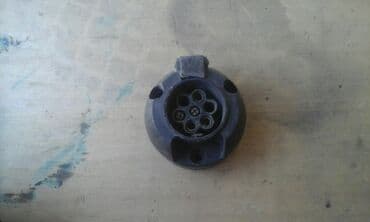 система форсунок: Комплект тормозных колодок Audi 2021 г., Б/у, Оригинал — 1