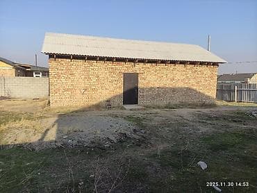 квартира в аламидин 1: Продаётся кирпичный дом с участком. - Одноэтажное здание — 2