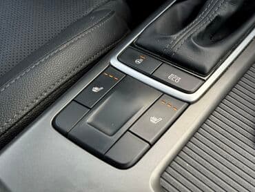 коробка на виш: Kia K5: 2018 г., 2 л, Типтроник, Газ, Седан — 9