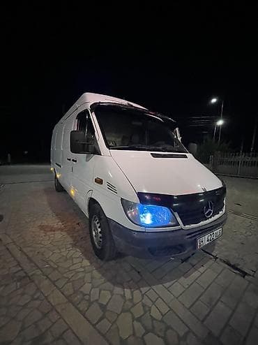 скутер 8м: Легкий грузовик, Mercedes-Benz, Стандарт, 3 т, Б/у — 2