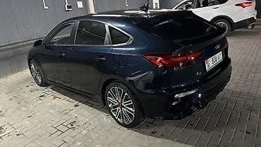 neta gt: Kia K3: 2019 г., 1.6 л, Робот, Бензин, Лифтбек — 3
