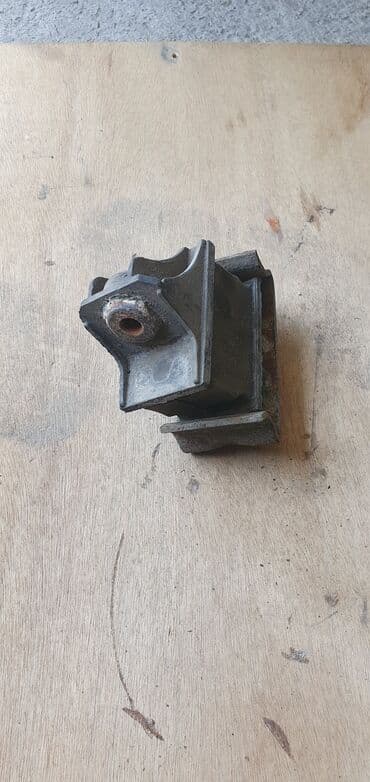 Подушка
На спринтер подушка двигателя оригинал привозной