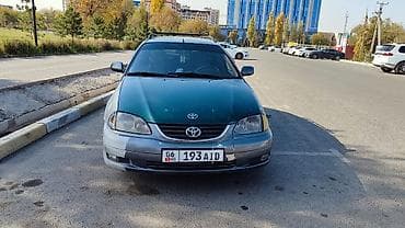 Toyota Avensis: 2002 г., 1.8 л, Механика, Бензин, Универсал — 3