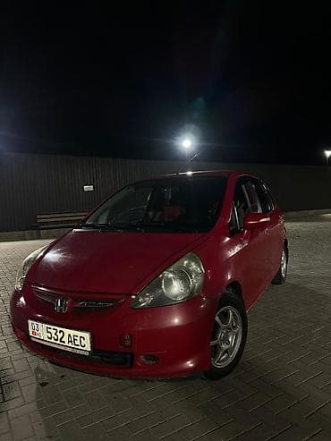 японка машина: Honda Jazz: 2008 г., 1.3 л, Вариатор, Бензин, Хэтчбэк — 5