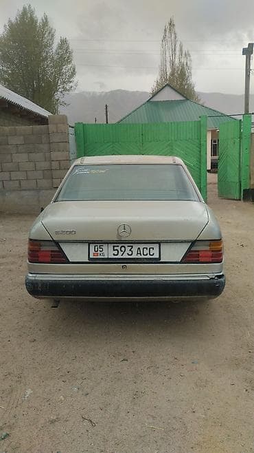 атеко мерс: Mercedes-Benz W124: 1990 г., 2 л, Механика, Бензин, Седан — 2
