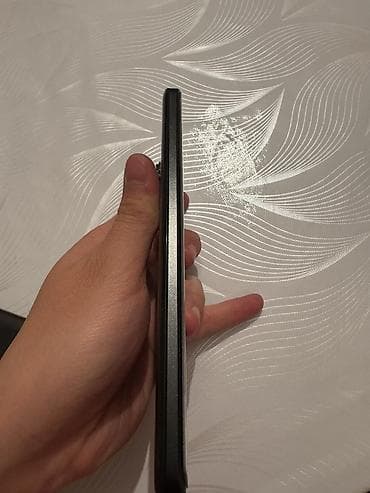 шеф нож: Redmi, Redmi Note 13 Pro Plus, Б/у, 256 ГБ, цвет - Черный, 2 SIM — 5