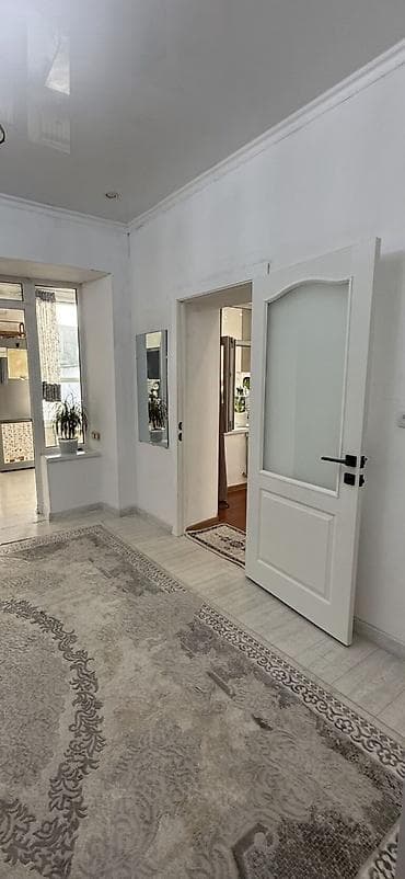 офис тему в бишкеке: 65 м², 4 комнаты, Без подселения — 1