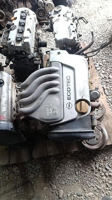 Бензиновый мотор Opel 2 л