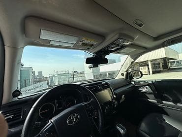 бампер на 4runner: Toyota 4Runner: 2023 г., 4 л, Автомат, Бензин, Внедорожник — 9