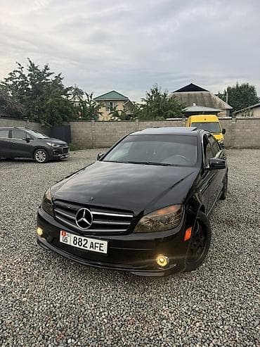 Mercedes-Benz C-Class: 2010 г., 3 л, Автомат, Бензин, Седан