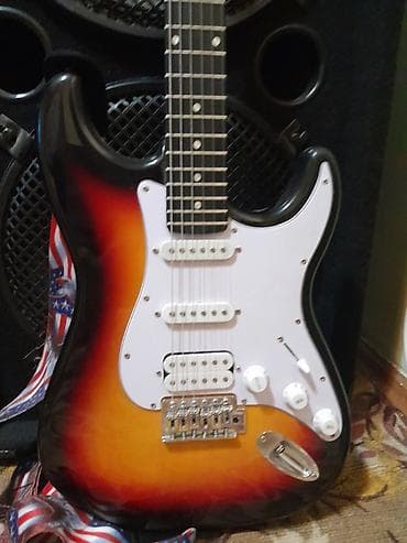 Музыкальные инструменты: Электрогитара Rockdale, стиль ST (Stratocaster) есть торг - Окраска — 2