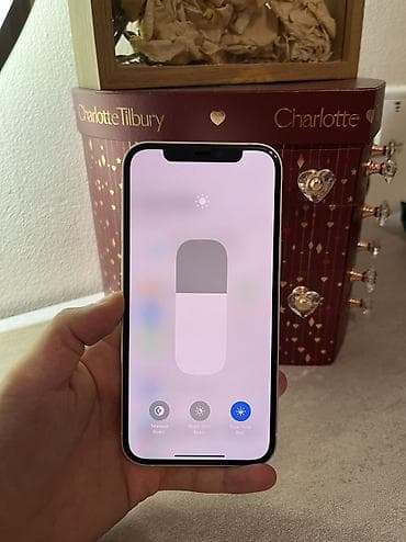 i̇phone: IPhone 12, Б/у, 128 ГБ, Белый, Зарядное устройство, Защитное стекло, Чехол, 80 % — 1