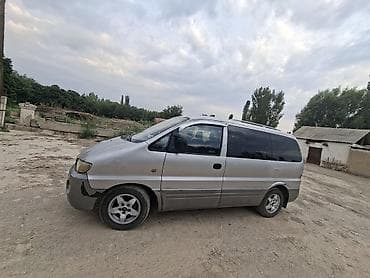 Продажа авто: Hyundai H-1: 2000 г., 2.5 л, Механика, Дизель, Минивэн — 4