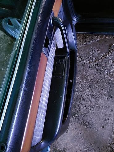 Audi 100: 1993 г., 2.6 л, Механика, Бензин, Седан — 5