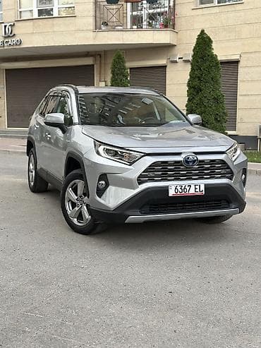 Toyota RAV4: 2019 г., 2.5 л, Автомат, Гибрид, Кроссовер