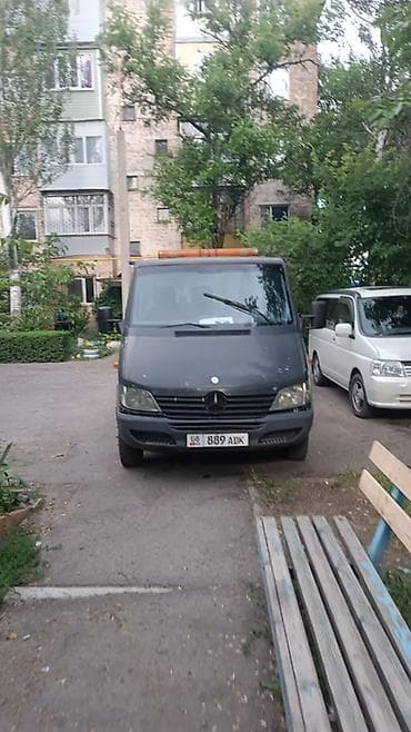 Mercedes-Benz Спринтер: 2001 г., 2.7 л, Механика, Дизель — 1
