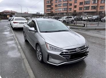 машина маз: Hyundai Elantra: 2020 г., Бензин, Седан — 1