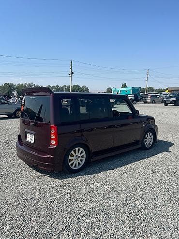тайотта естима: Toyota bB: 2004 г., 1.5 л, Автомат, Бензин, Минивэн — 7