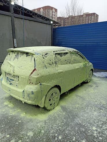 дом на колесах купить бу: Honda Fit: 2001 г., 1.3 л, Вариатор, Бензин, Универсал — 4