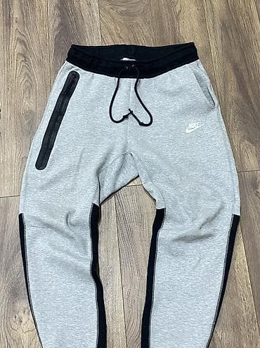 Мужской спортивный костюм, S, M, Nike, Б/у, Платная доставка, Самовывоз at lalafo.kg Мужской спортивный костюм, S, M, Nike, Б/у, Платная доставка, Самовывоз