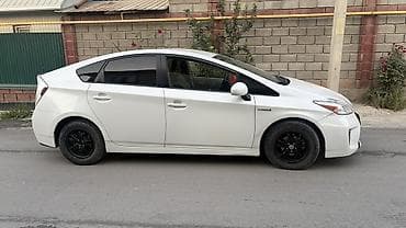 honda fit: Toyota Prius: 2012 г., Гибрид, Хэтчбэк — 3