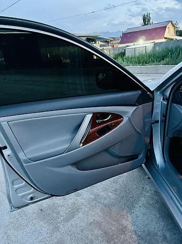 авто 10 регион: Toyota Camry: 2010 г., 2.5 л, Автомат, Бензин, Седан — 6