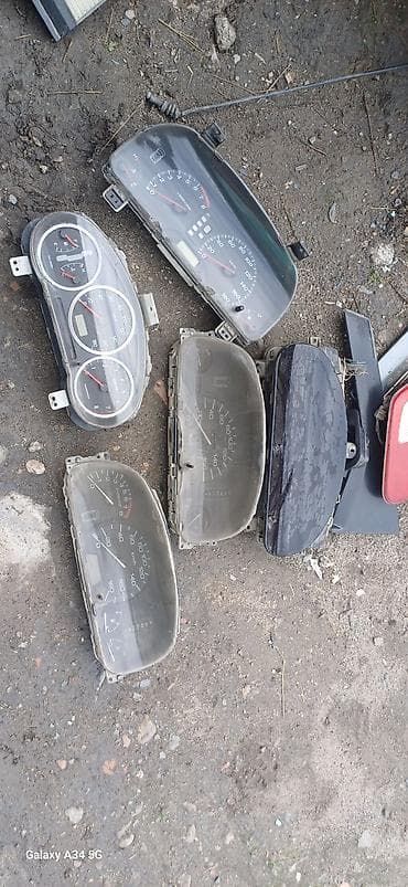 ray kia: Щиток приборов Subaru 2002 г., Б/у, Оригинал, Япония — 3