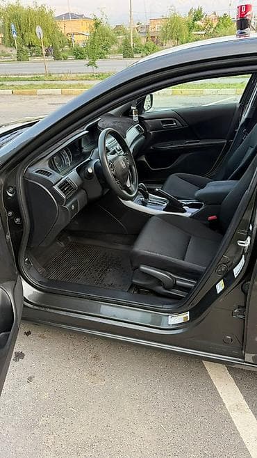 бамперы хонда акорд: Honda Accord: 2014 г., 2.4 л, Вариатор, Бензин, Седан — 8
