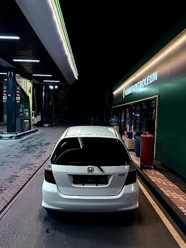 амаз фит: Honda Fit: 2001 г., 1.3 л, Автомат, Бензин, Хэтчбэк — 3