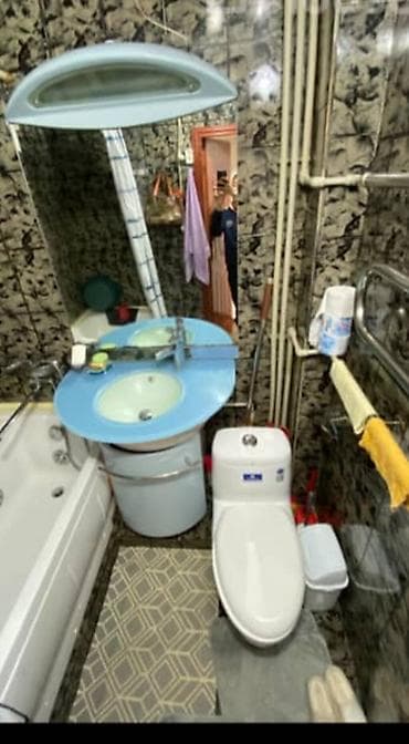 выкуп мебель: Гарнитур для прихожей, Б/у, Зеркало, Дерево, цвет - Коричневый — 2