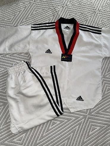 кимено: Кимоно для тхэквондо Adidas, для Тхэквондо, Карате, Самбо, Ушу. На 7/8 — 1