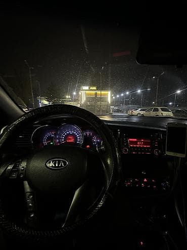 куплю авто в рассрочку бишкек: Kia K5: 2011 г., 2 л, Автомат, Газ, Седан — 4