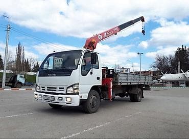 Услуги манипулятора Isuzu с краном UNIC - Бортовой грузовик Isuzu NQR